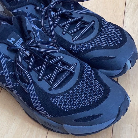 Merrell Bare Access Flex E-mesh trail running shoes. Black and gray. Size 10.5 - Picture 2 of 14